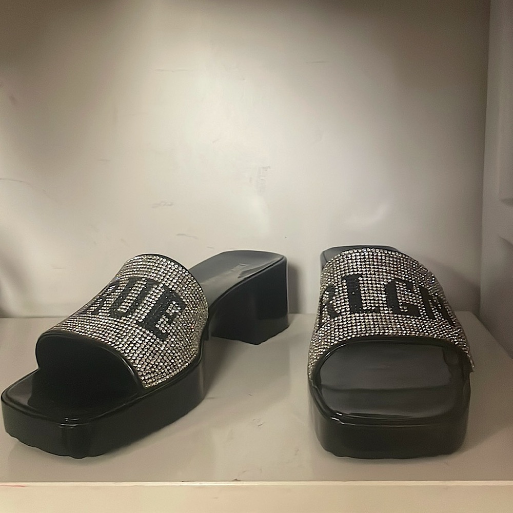True Religion block heel